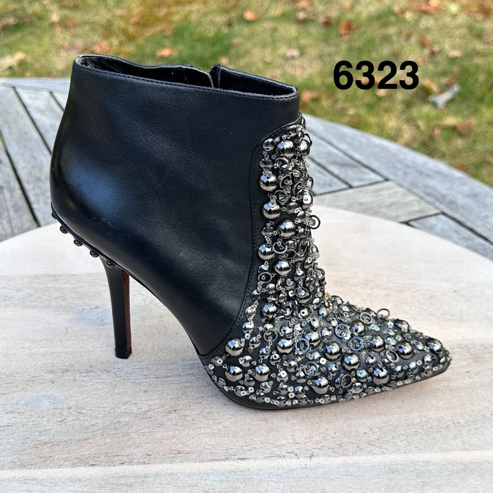 Vera Wang Ankle Booties Women 8M Black Excellent Beaded Studded Stiletto Pointed